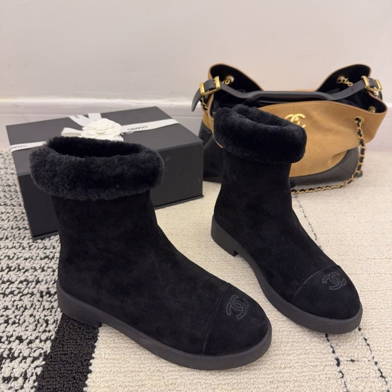 Ch**el Suede Ankle Boots Black G45941 B17918 94035