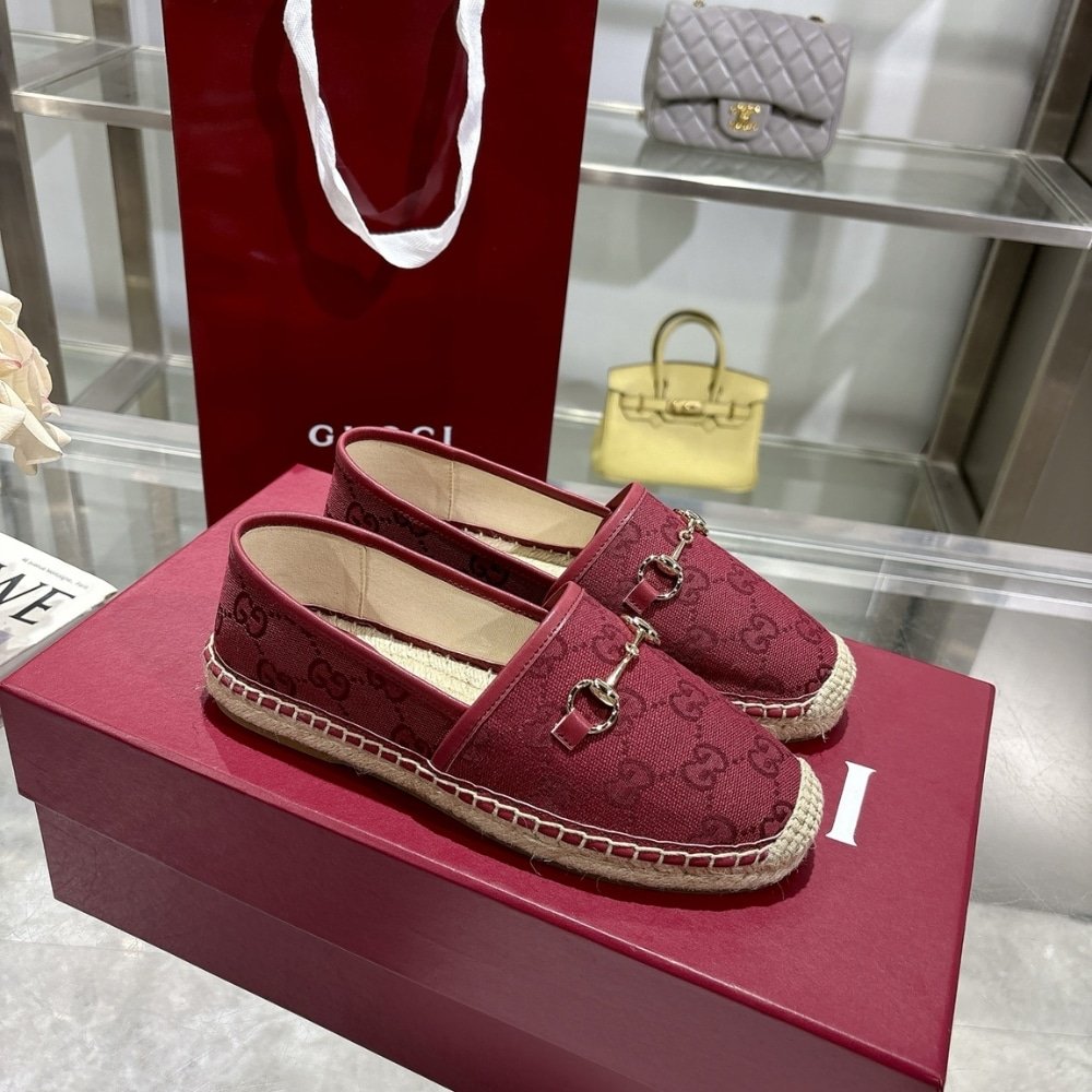 Gvc*1 Women Espadrille With Horsebit Burgundy Gg Canvas