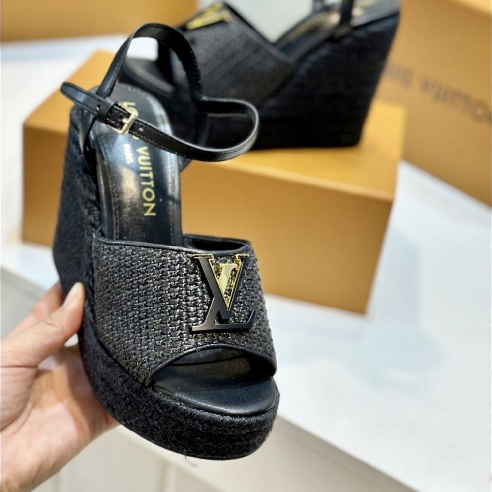 L0vis Vvtt0n Mare Wedge Sandals Black 1Ahllk
