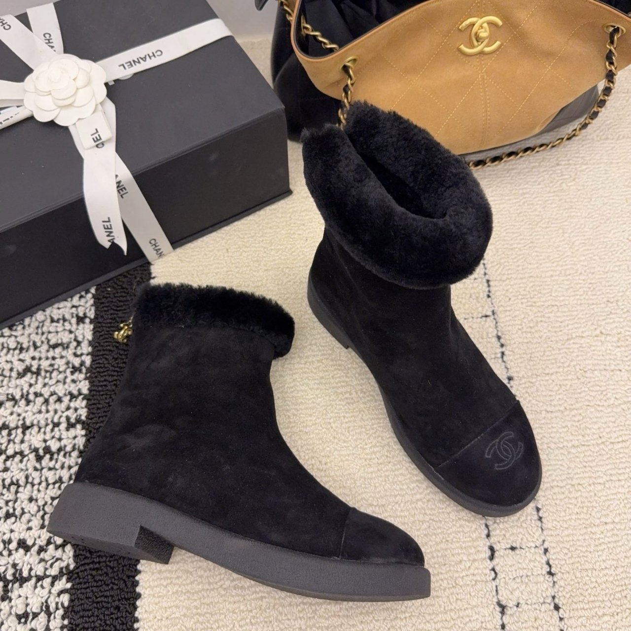 Ch**el Suede Ankle Boots Black G45941 B17918 94035