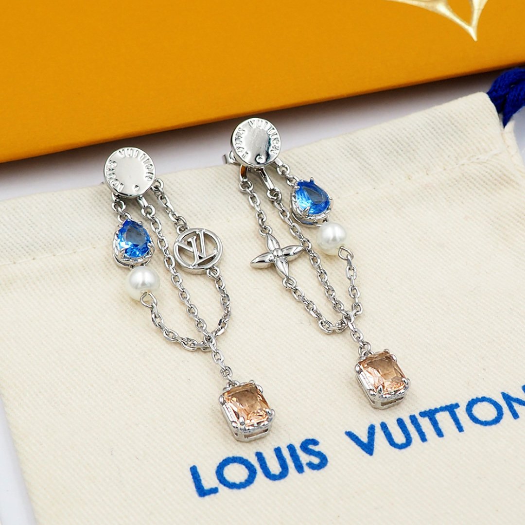 L0vis Vvtt0n Heirloom Pendant Earrings Silver M02889