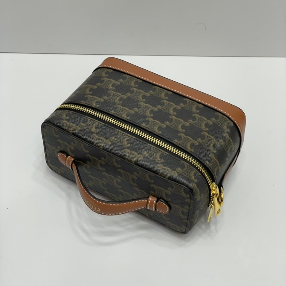 Ce1i*e Vanity In Triomphe Canvas Tan 18Cm 119462Bzj 04Lu