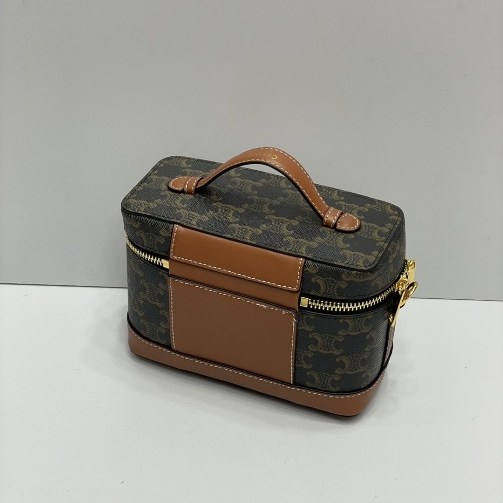 Ce1i*e Vanity In Triomphe Canvas Tan 18Cm 119462Bzj 04Lu