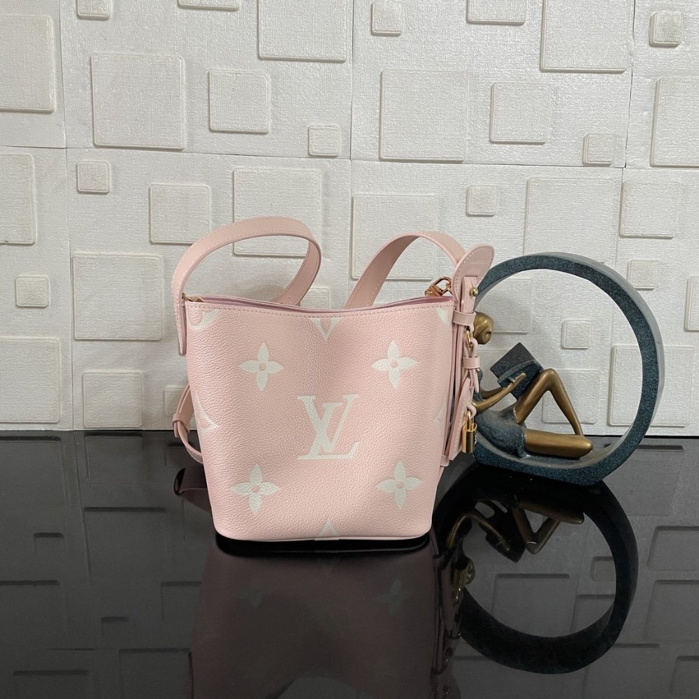 [S*per Vip 1:1] L0vis Vvtt0n All In BB Bag Pink 18Cm M14356