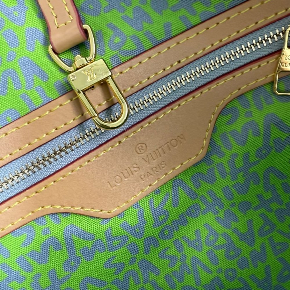 L0vis Vvtt0n Neverfull Mm Tote Bag Monogram Graffiti Green 33Cm M93703