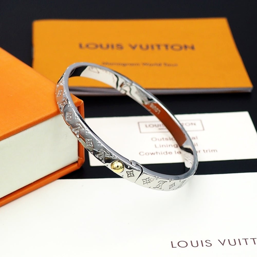 L0vis Vvtt0n Nanogram Cuff Palladium M00250