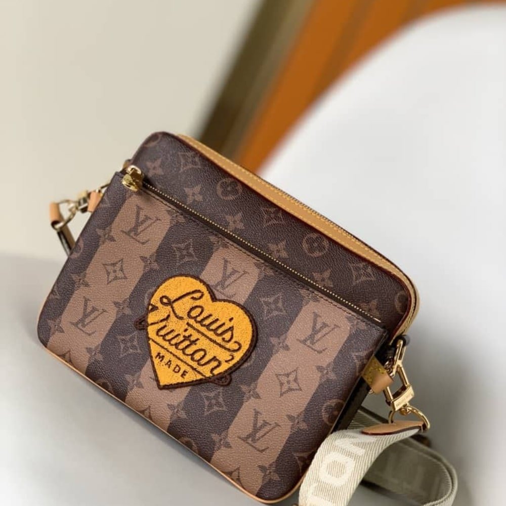 [S*per Vip 1:1] L0vis Vvtt0n Trio Messenger Bag Monogram Stripes Brown 25Cm M45965