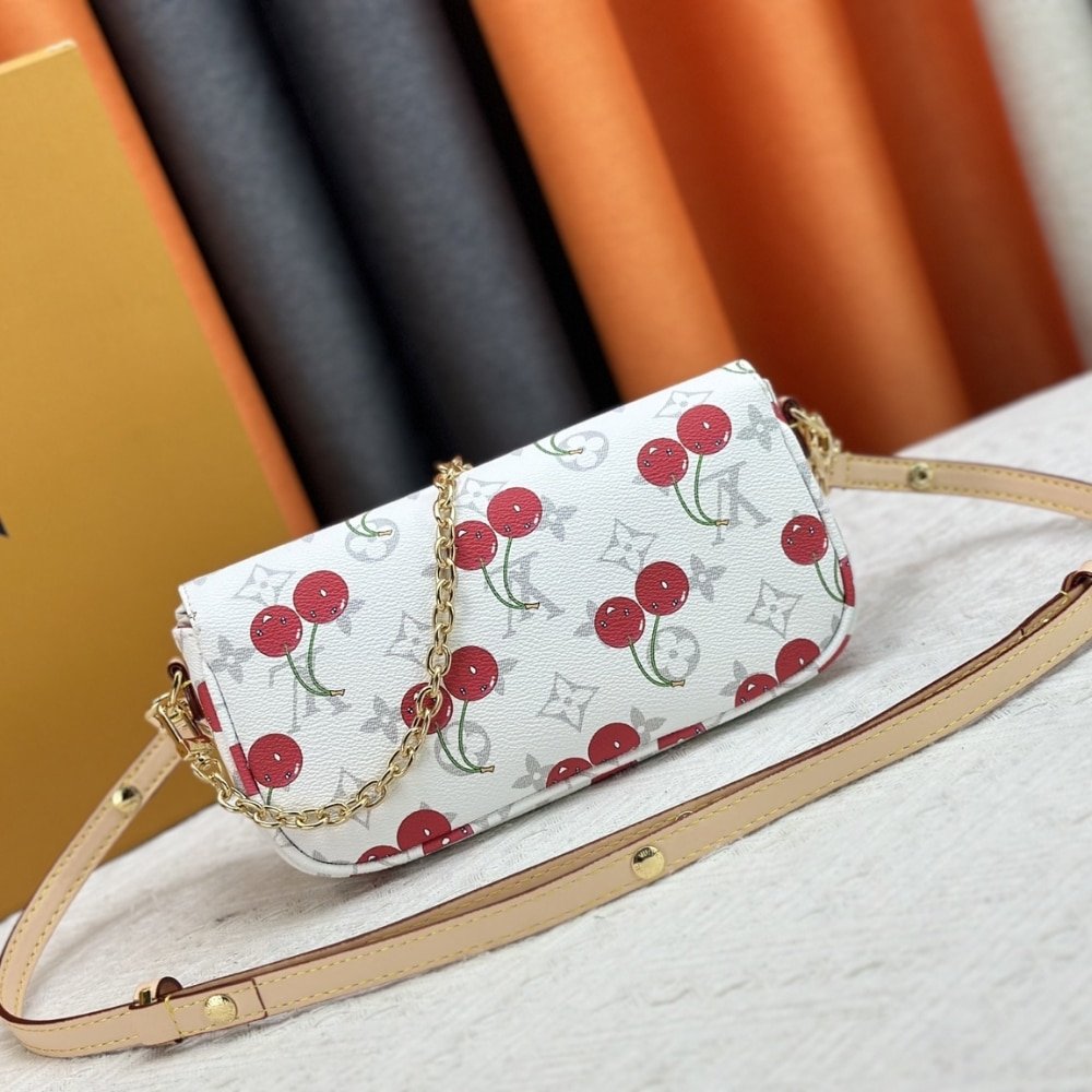L0vis Vvtt0n X Murakami Wallet On Chain Ivy Monogram Cherry White 23Cm M14239