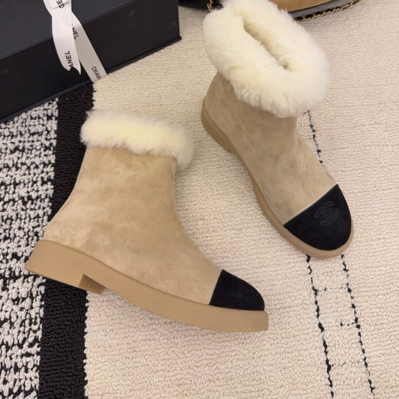 Ch**el Suede Ankle Boots Beige G45941 B17918 Nz091