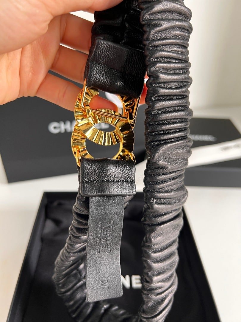 Ch**el Women’S Belt With Elastic Cowhide Encrusted Gold 30Mm