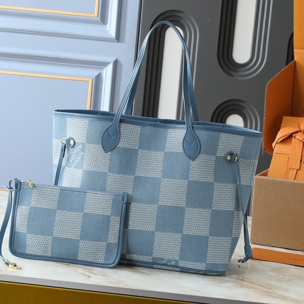 L0vis Vvtt0n Nevereverfull Denim Blue 31Cm N00198