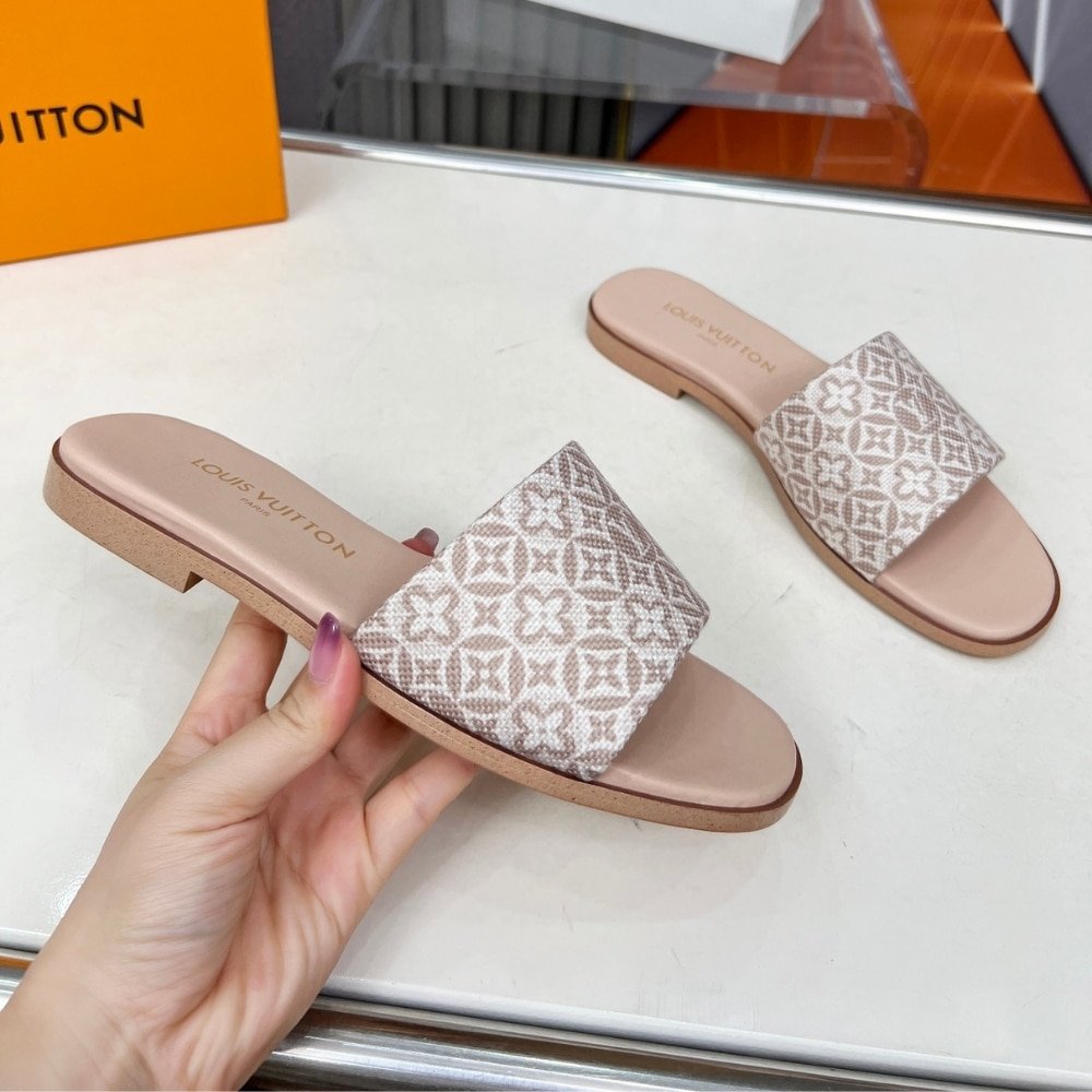 L0vis Vvtt0n Lily Flat Mule Beige 1Ahm99