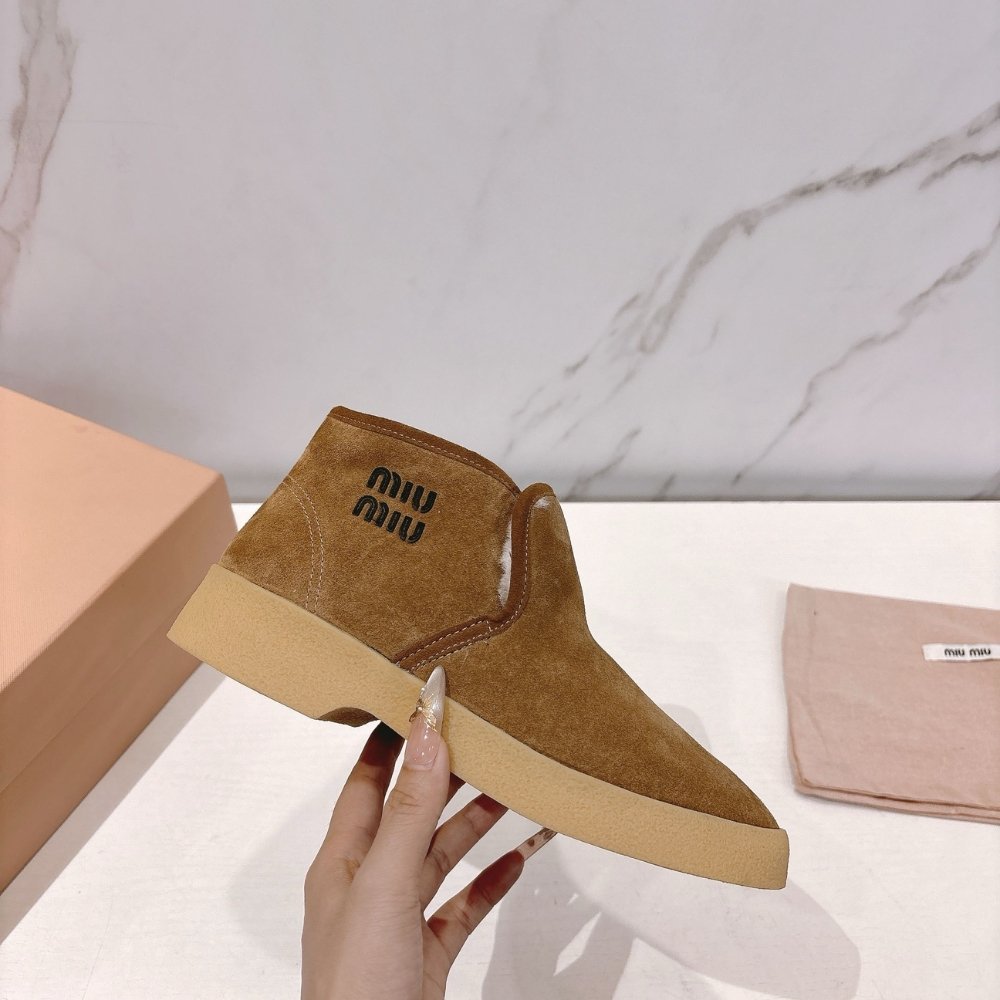 M1um1u Suede And Shearling Slip On Booties Cinnamon 5T558E 054 F0401 F D020