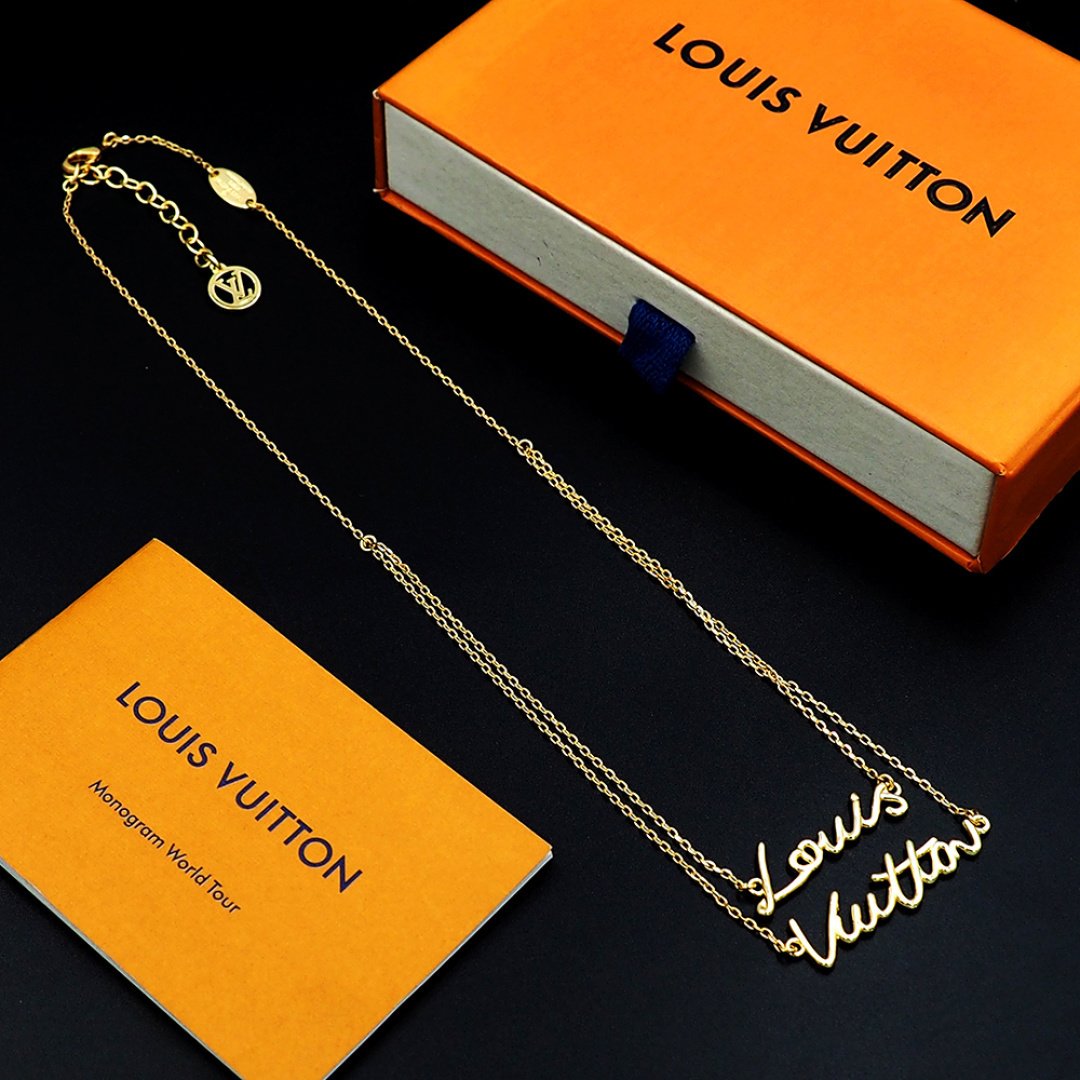 L0vis Vvtt0n Lv Script Necklace Gold M03263
