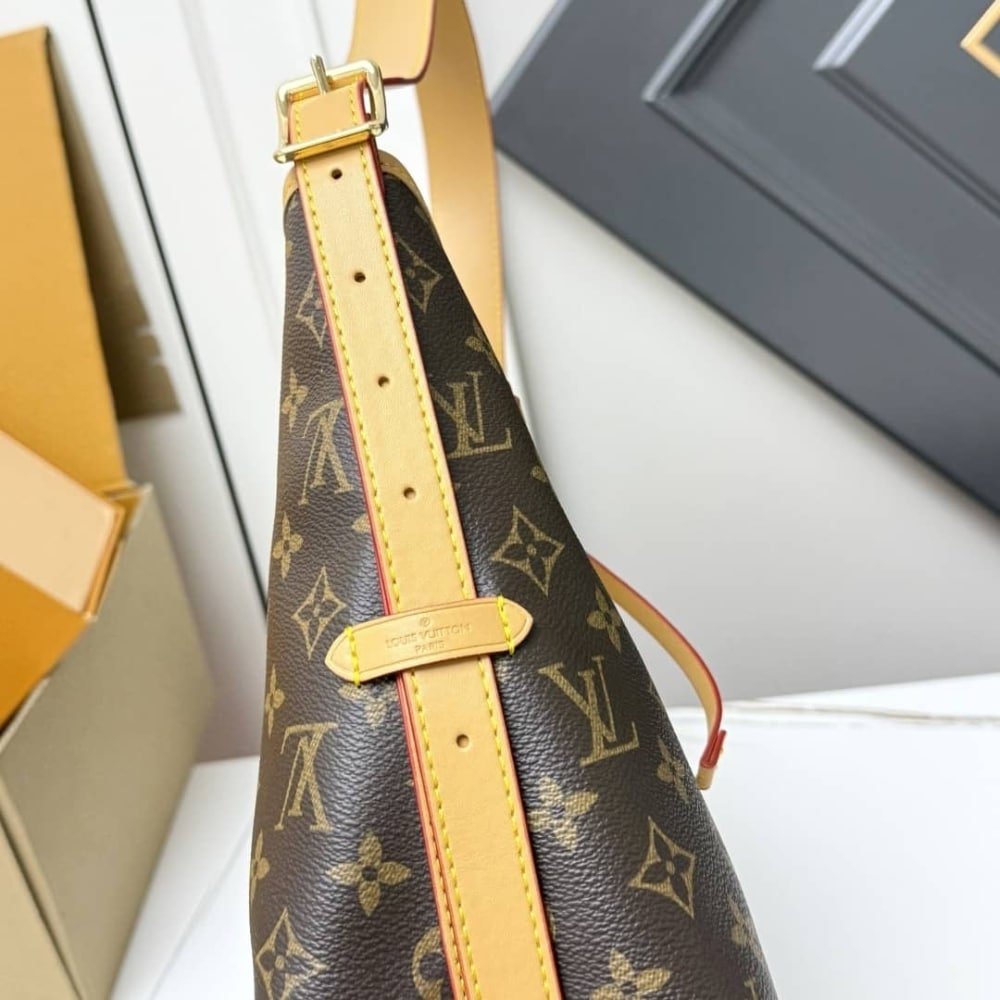 L0vis Vvtt0n Carryall PM Monogram Canvas 29Cm M46203