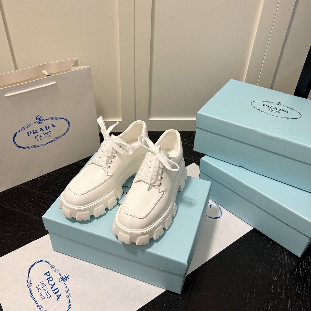 Pra*a Smooth Leather Oxford Loafers White