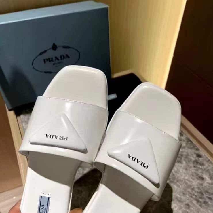Pra*a Brushed Leather Slide In White
