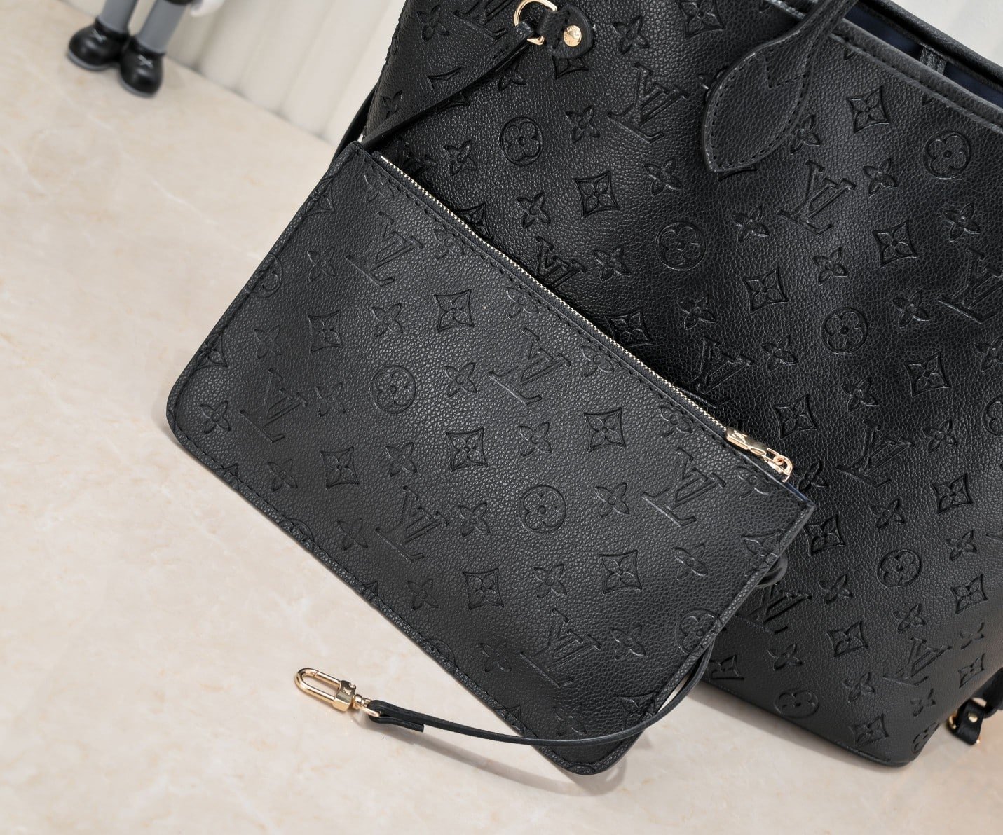 L0vis Vvtt0n Neverfull Mm Monogram Empreinte Leather Black 31Cm