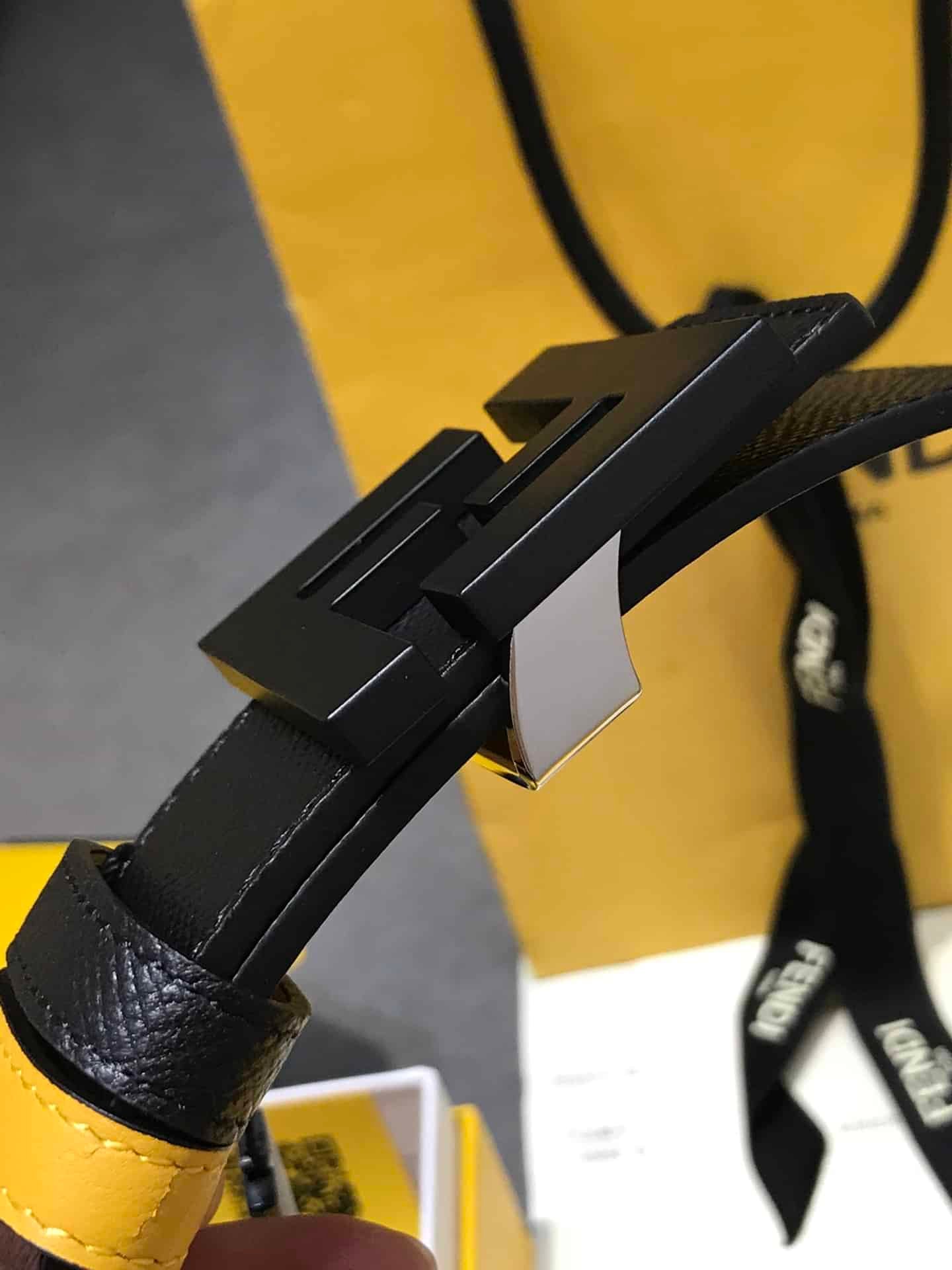 F**di Reversible Black Leather Belt Yellow 40Mm