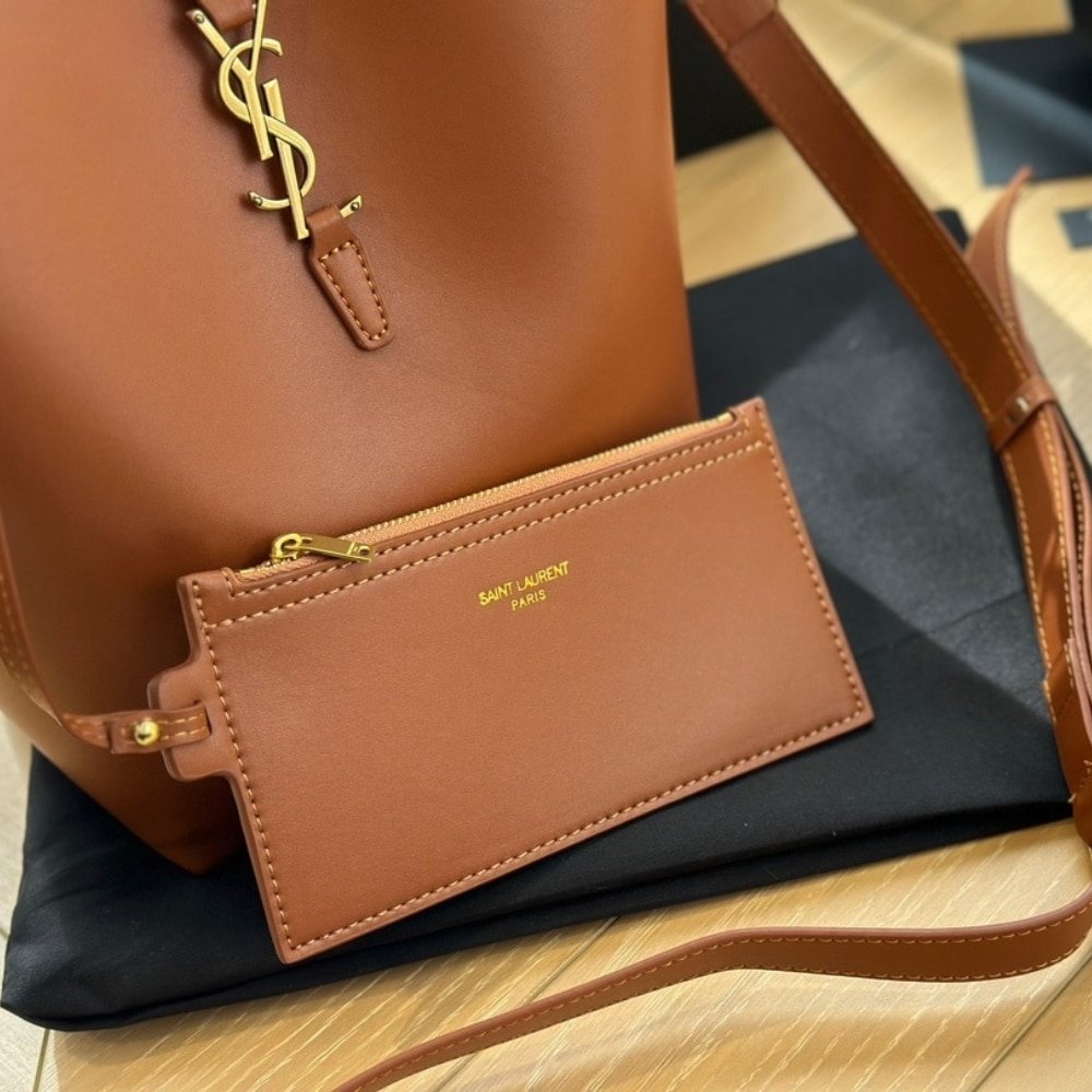 Sa1nt Lau*nt Le 37 In Shiny Leather Brown 25Cm