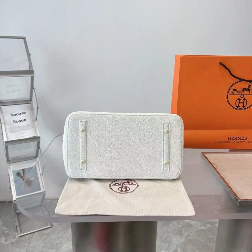 H**me5 Birkin 25 Gold Hardware Epsom White 25Cm