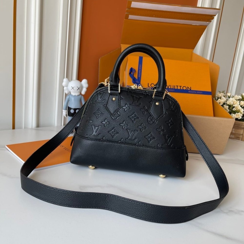 L0vis Vvtt0n Neo Alma Bb Black 25Cm M44829
