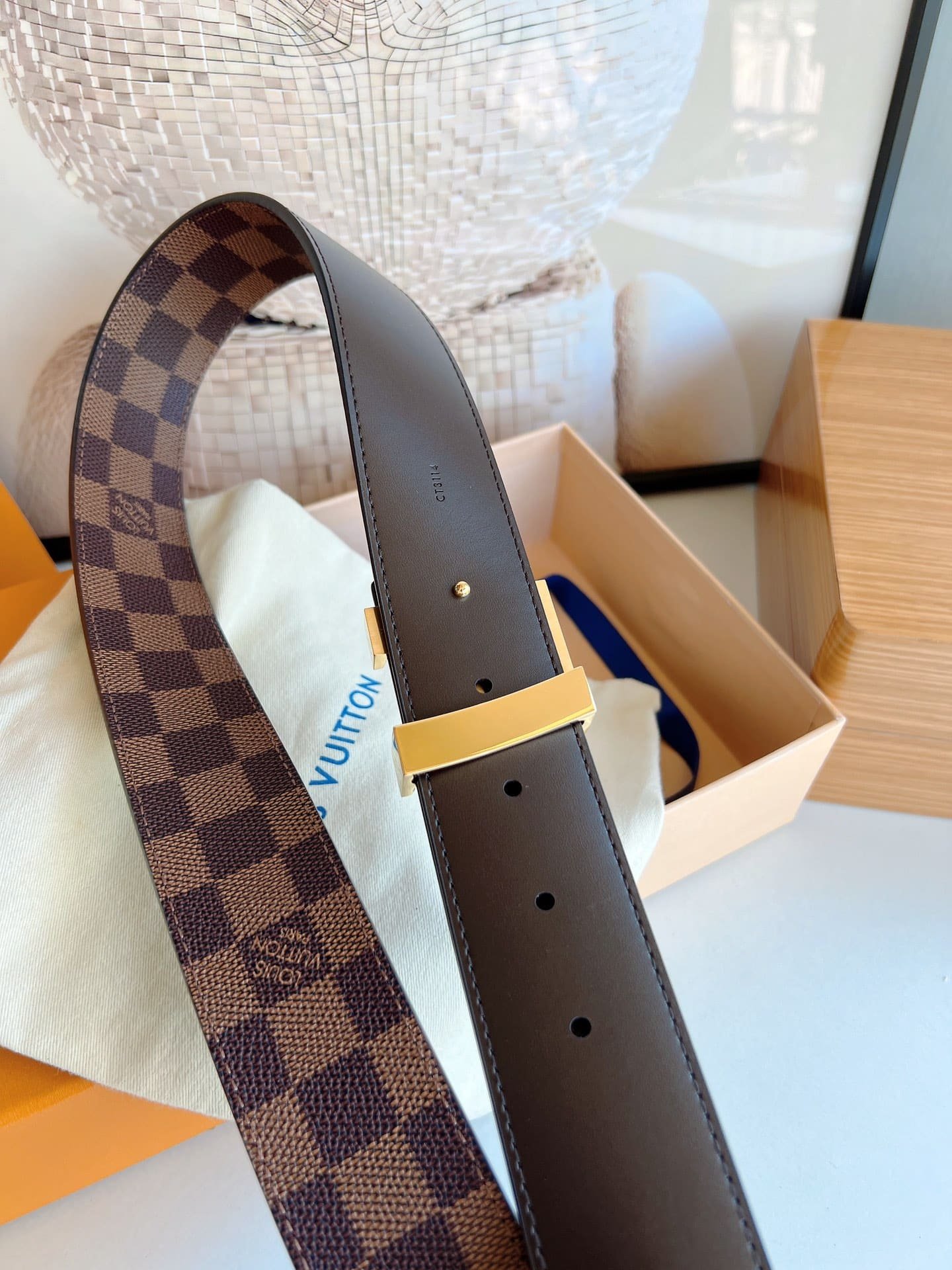 L0vis Vvtt0n Lv Initiales Reversible Belt Brown 40Cm