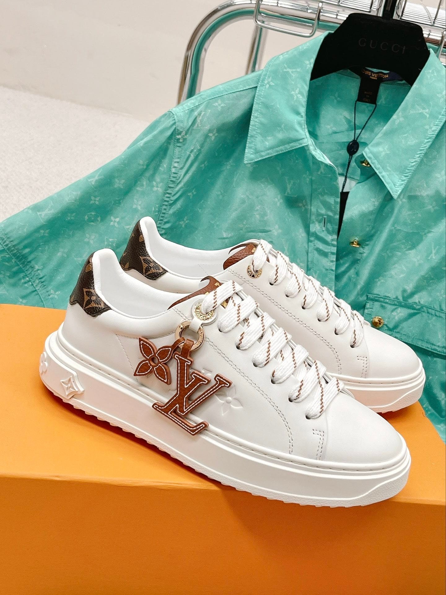 L0vis Vvtt0n Time Out Sneaker 1Aadmt