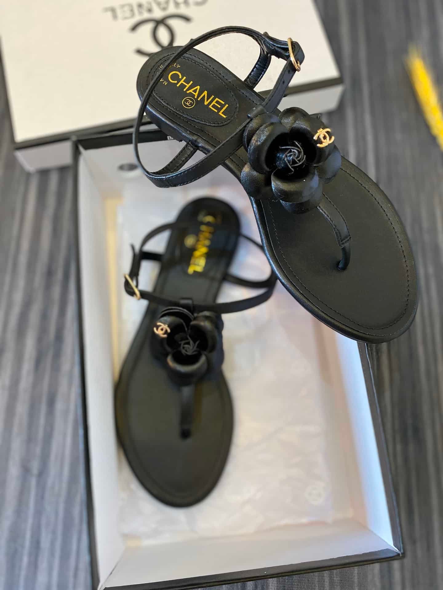 Ch**el Jelly Black Rubber Camellia Sandals Black