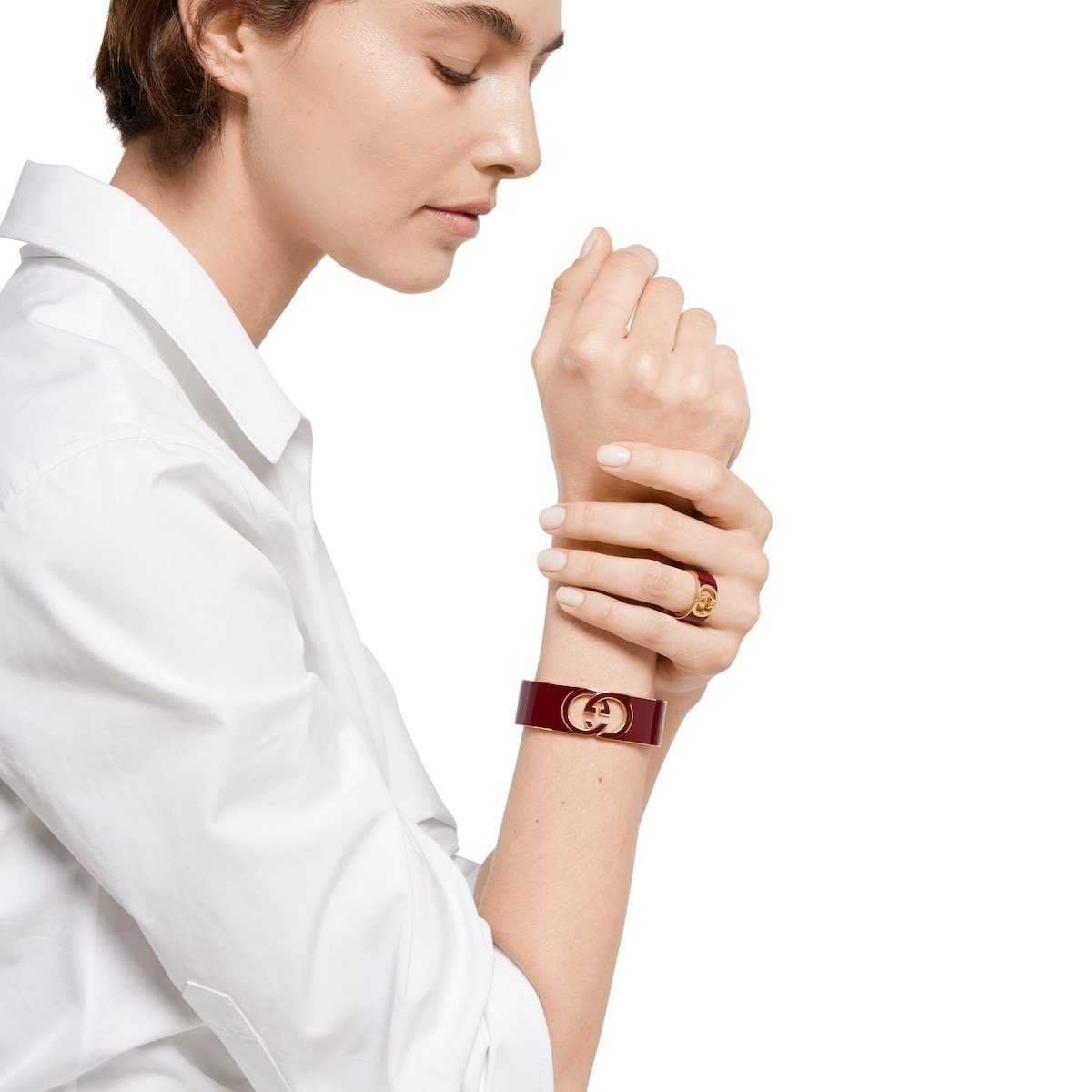 Set Gvc*1 Cuff Bracelet And Ring Interlocking Enamel Red Gold Tone