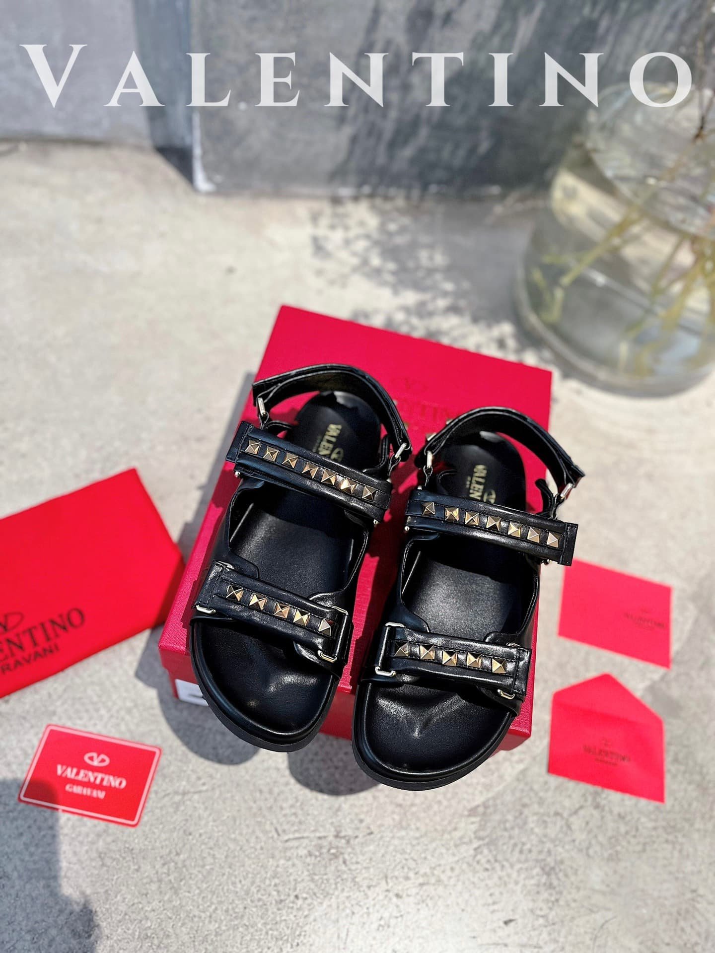 Va1e*ntin0 Garavani Rockstud Flat Sandal In Nappa Leather For Woman In Black Ws0Fe6Mnk 0No