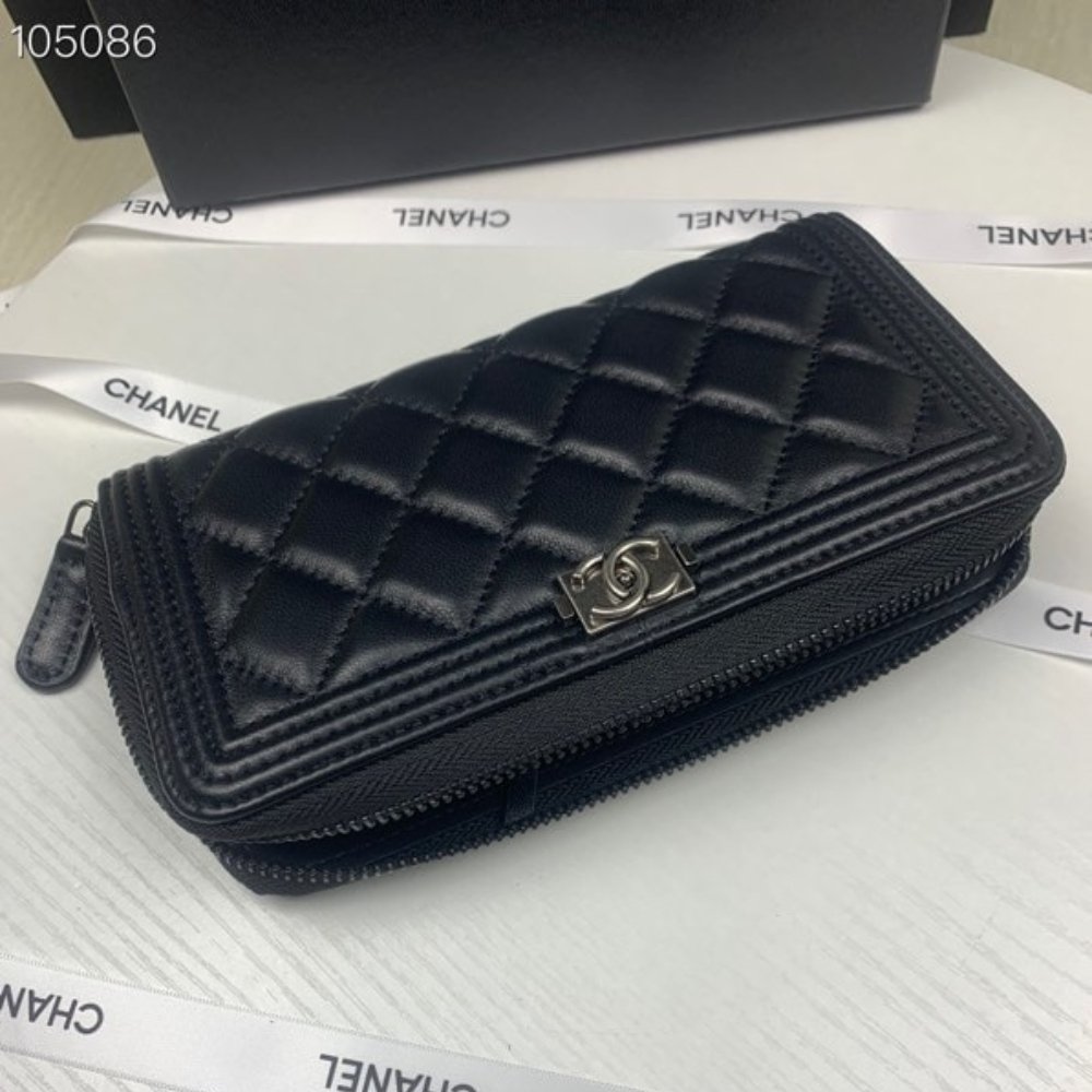Ch**el Boy Long Zipped Wallet Silver Hardware Black 19Cm