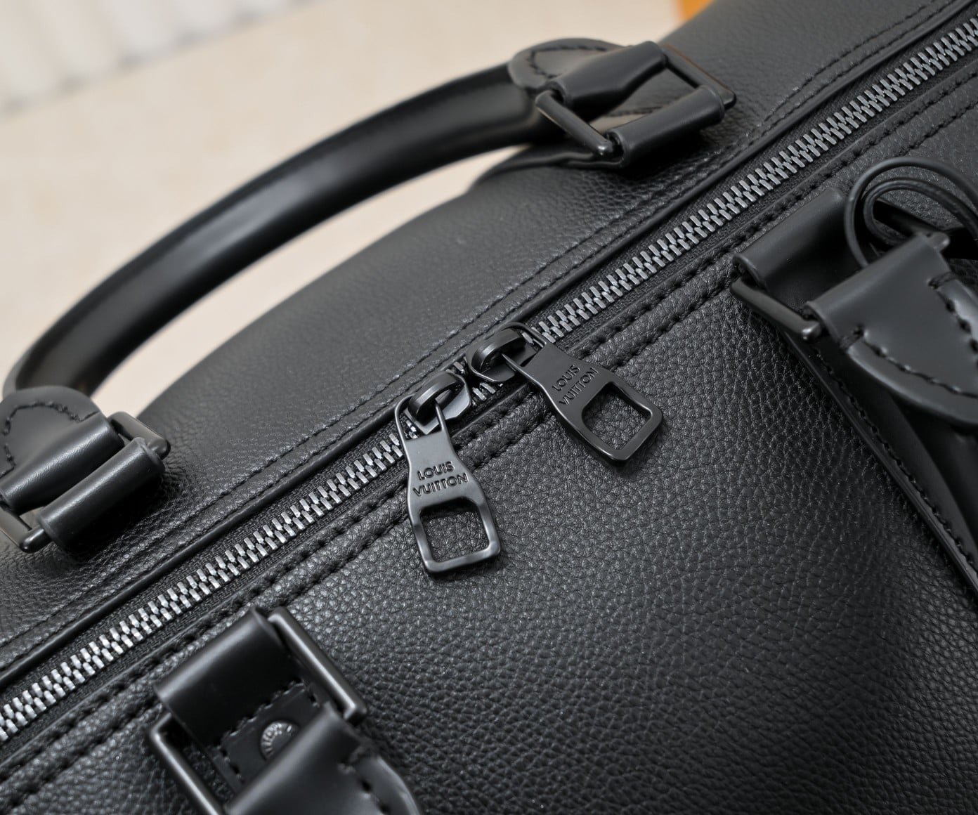 L0vis Vvtt0n Keepall Bandoulière 50 Black M21420