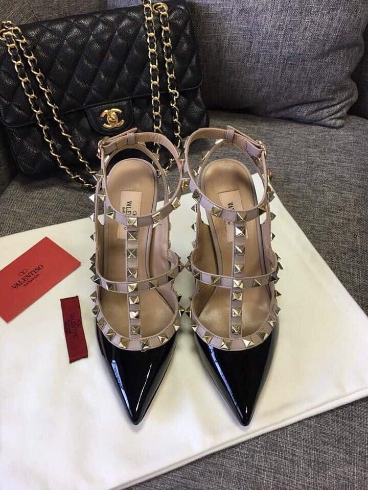 Va1e*ntin0 Patent Rockstud Caged Pump Black 5W2S0393Vnw N91