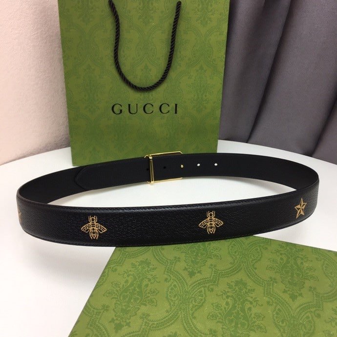 Gvc*1 Black Belt With Square Gold Buckle And Bee Star 35Mm