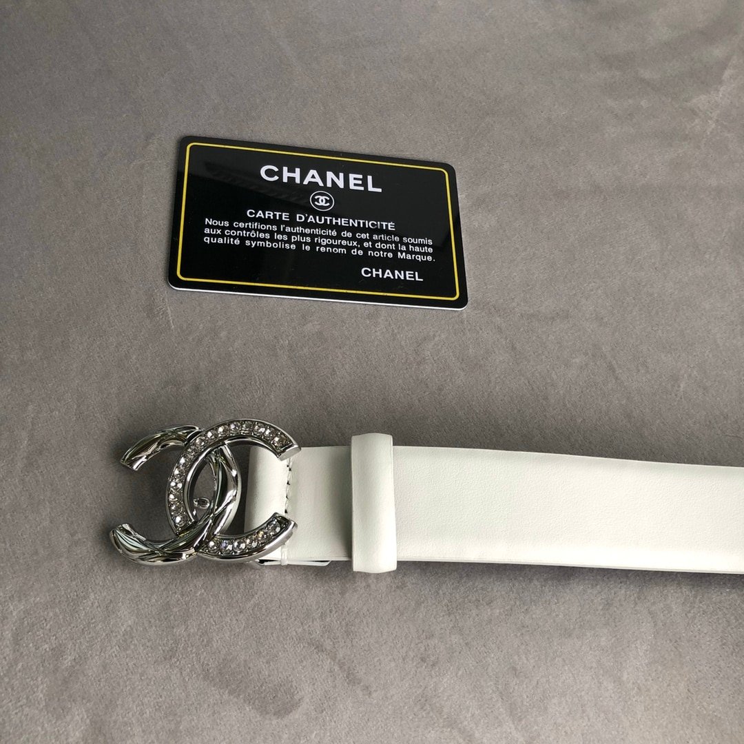 Ch**el Leather Belt With Cc Pearl And Silver Tone Metal White 3Cm