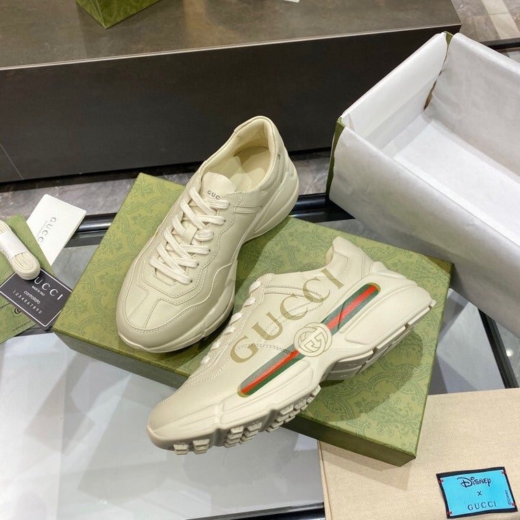 Gvc*1 Women Rhyton Gvc*1 Logo Leather Sneaker Beige 528892 Drw00 9522