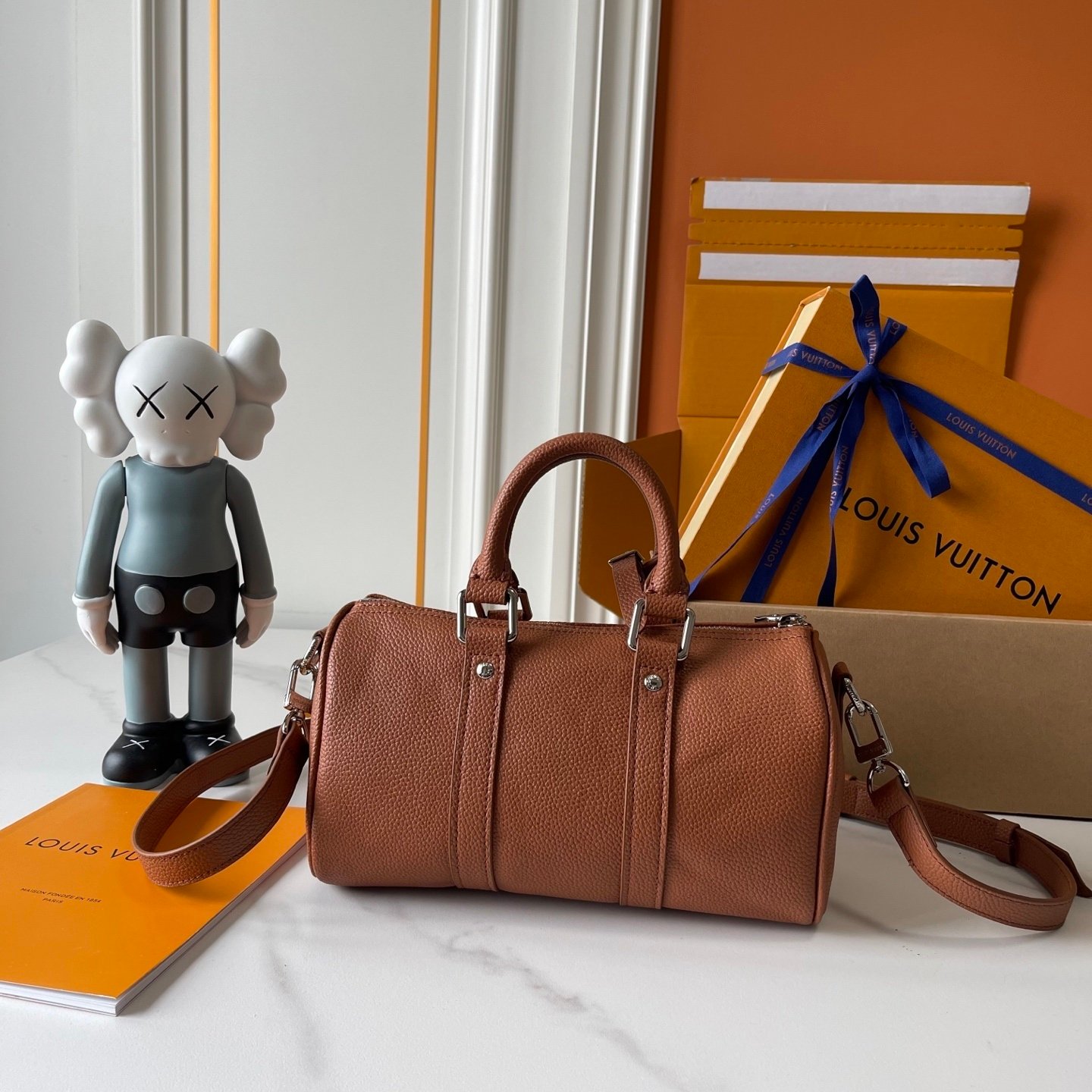 L0vis Vvtt0n Keepall Bandoulière 35 Tan 25Cm M25980
