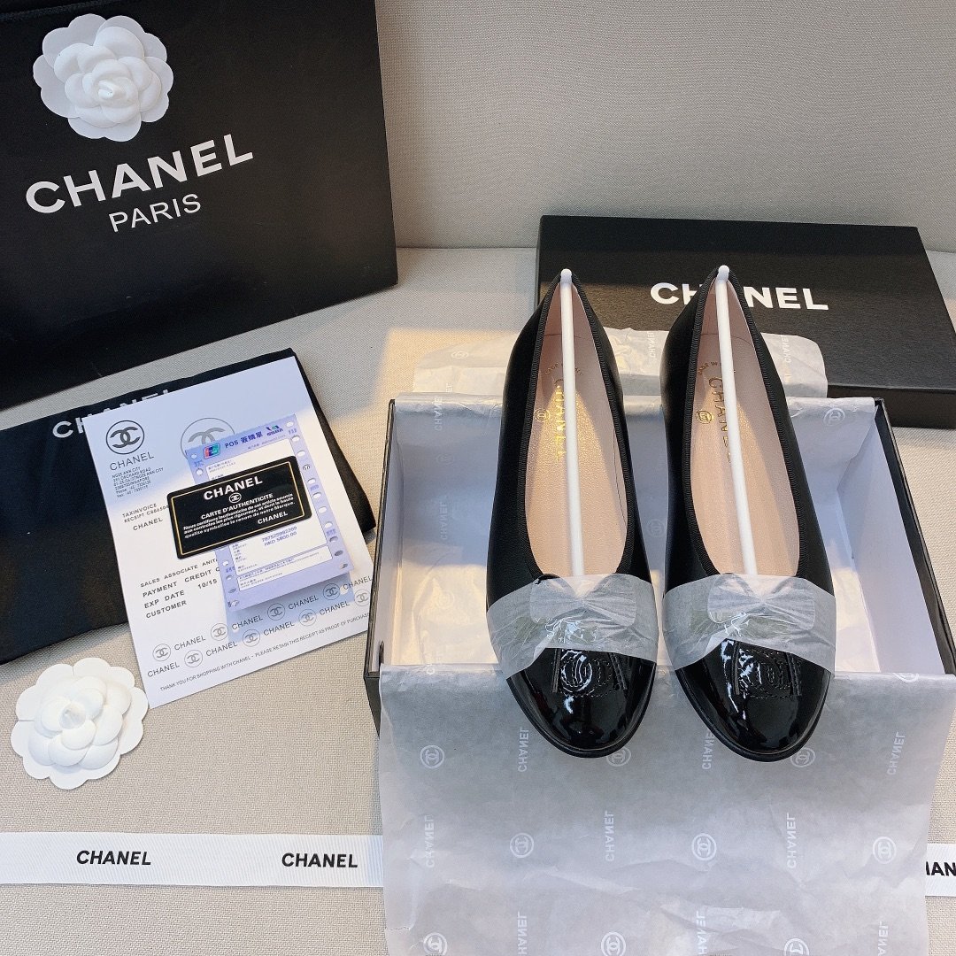 Ch**el Ballet Flats Black G02819 Y01552 94305