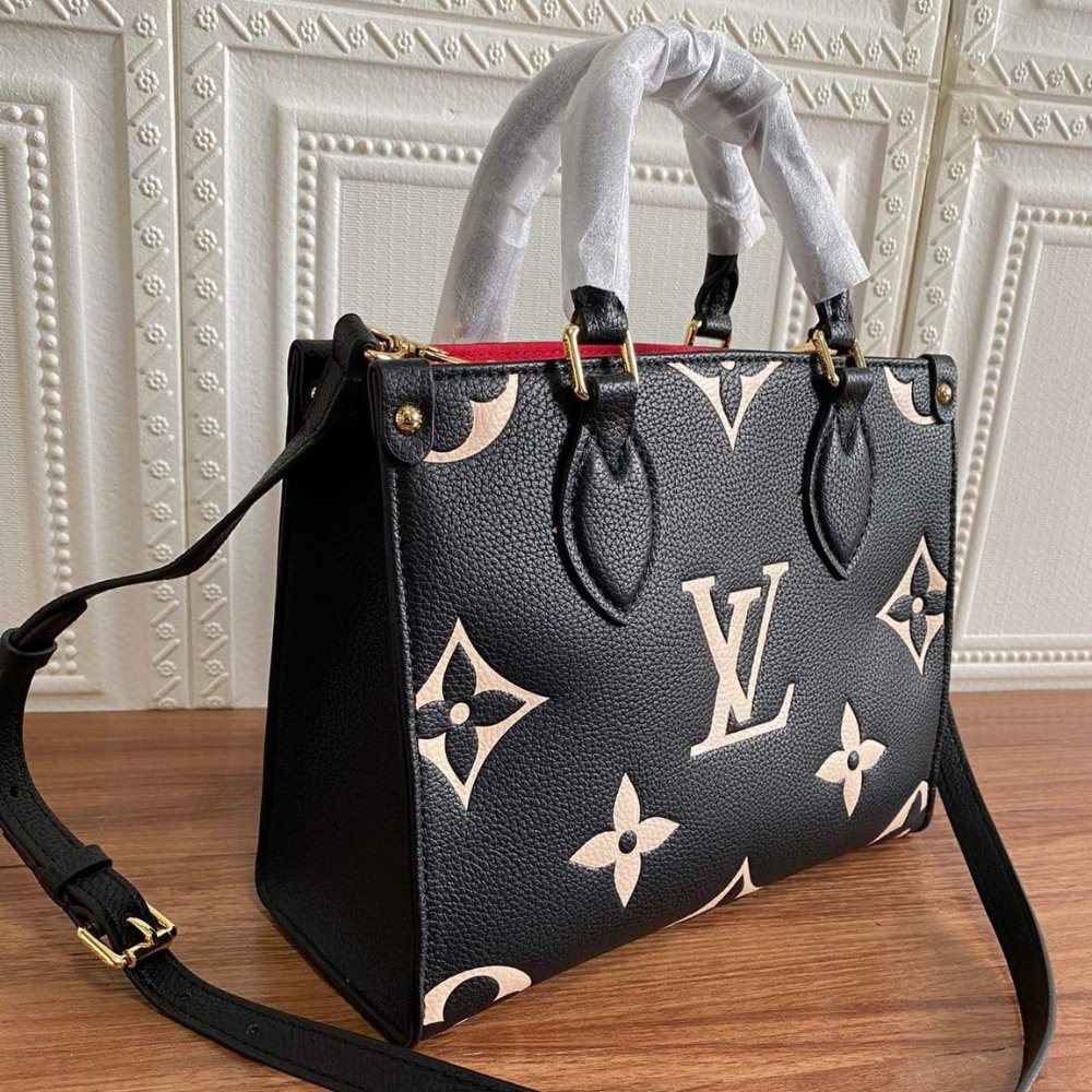 L0vis Vvtt0n Onthego PM Black And Beige 25Cm M45659