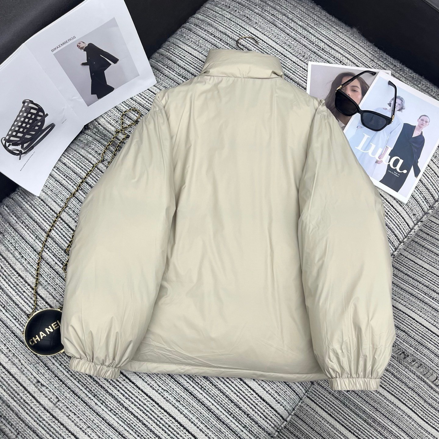 M1um1u High Neck Reversible Puffer Jacket Beige