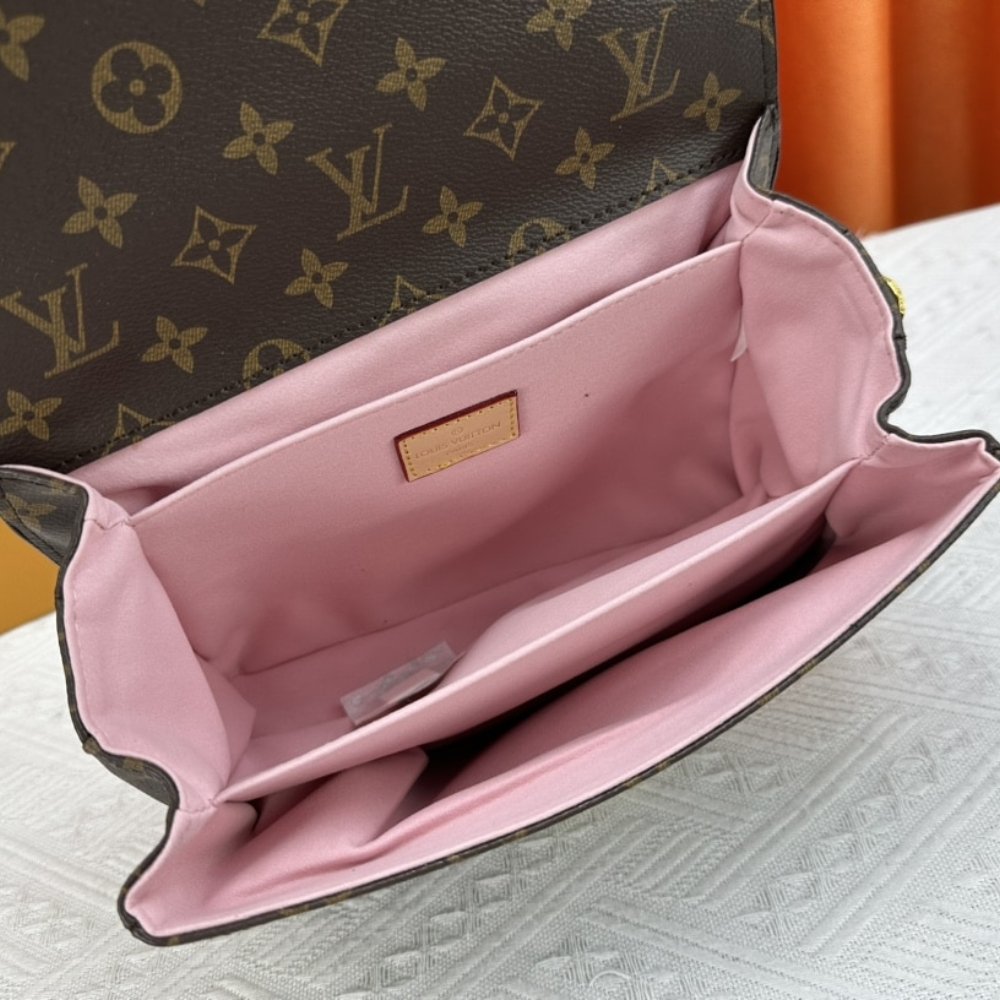 L0vis Vvtt0n Pochette Métis Monogram Coated Canvas 25Cm M47203