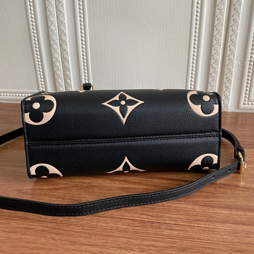 L0vis Vvtt0n Onthego PM Black And Beige 25Cm M45659