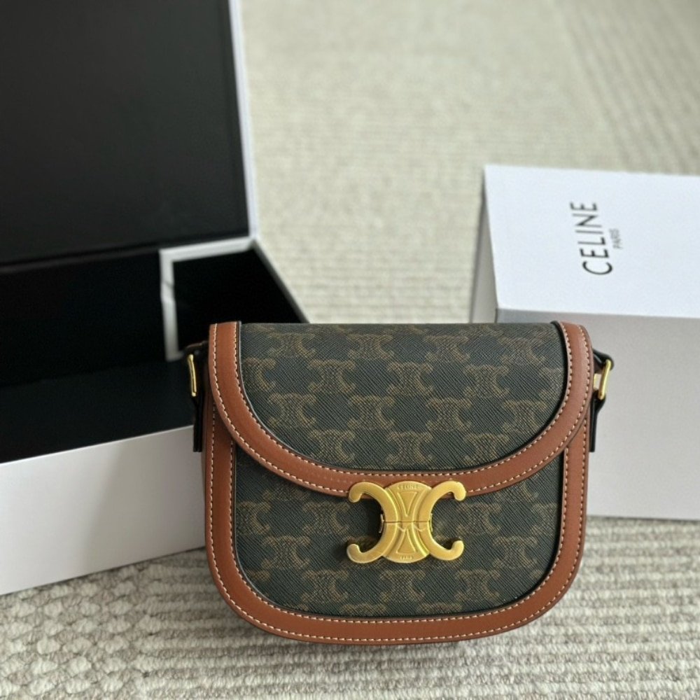 Ce1i*e Besace Clea In Triomphe Canvas And Calfskin Tan 19Cm 110962Bz4 04Lu