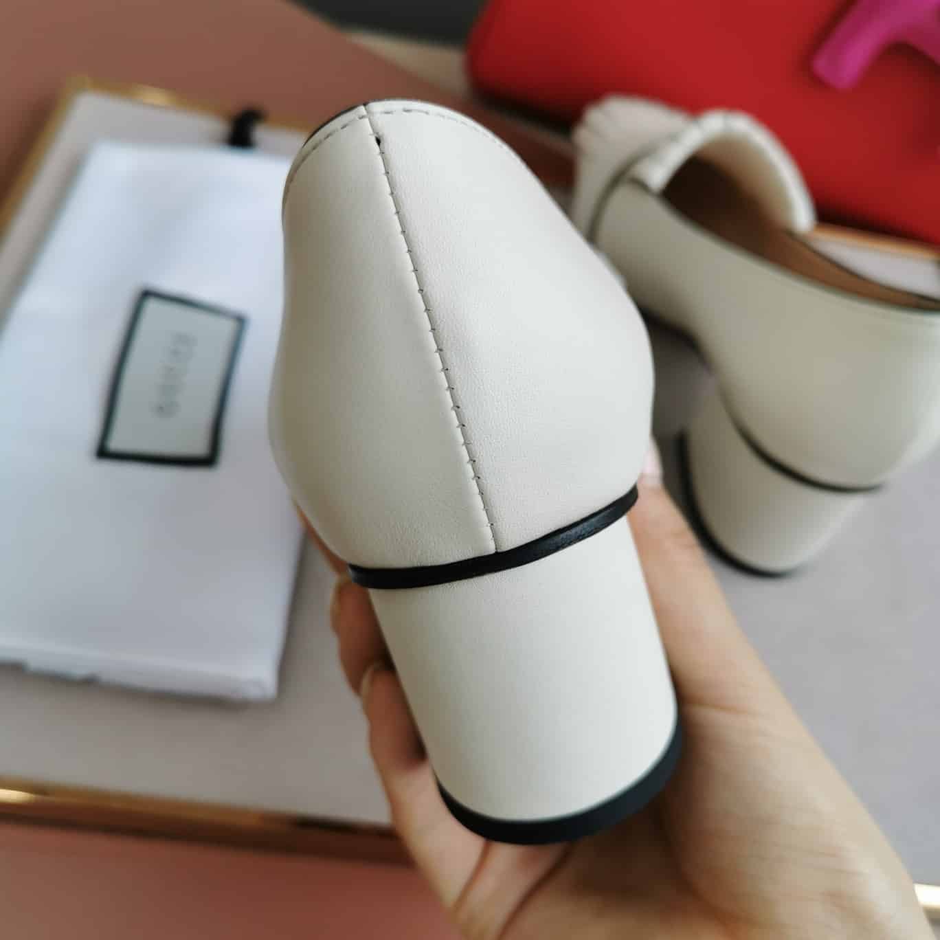 Gvc*1 Mid Heel Pump Leather White 408208 C9D00 9022