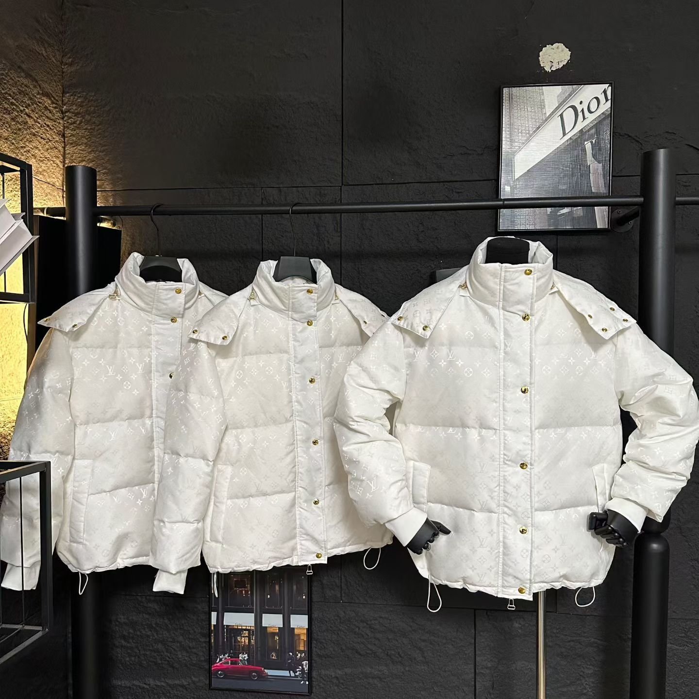 L0vis Vvtt0n Monogram Puffer Jacket White 1Agaws