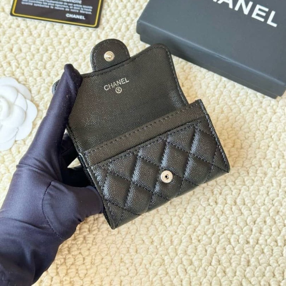 Ch**el Classic Card Holder Grain Leather Black With Silver Hardware 11Cm Ap0214 Y01588 C3906