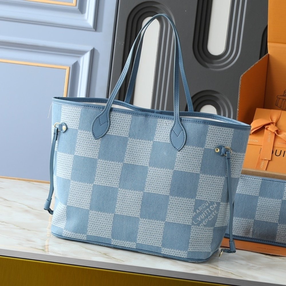 L0vis Vvtt0n Nevereverfull Denim Blue 31Cm N00198