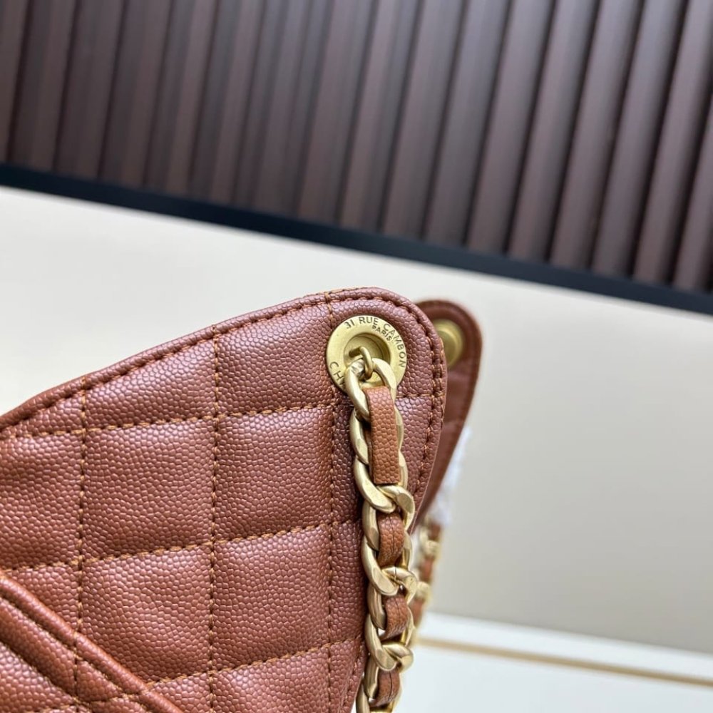 Ch**el 25 Small Handbag Grained And Gold Tone Metal Brown 26Cm As5293 B20304 U1192