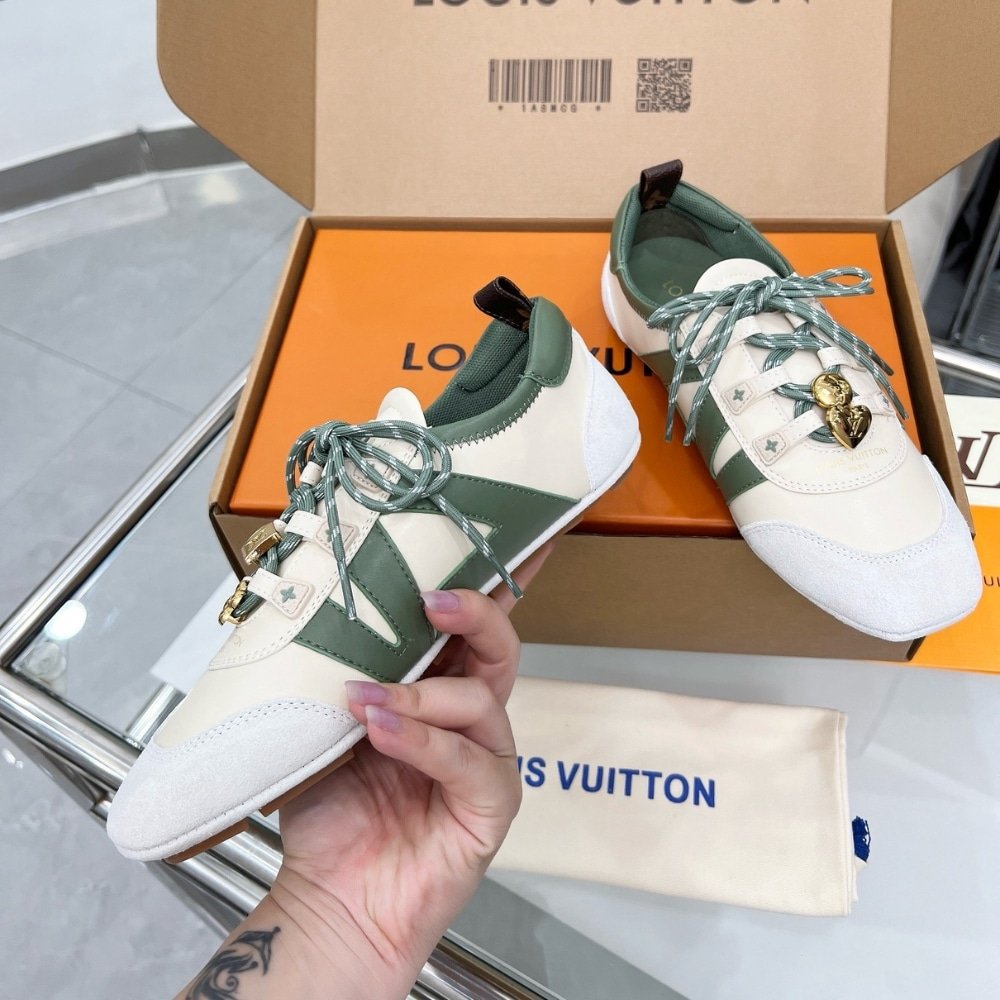 L0vis Vvtt0n Lv Sneakerina Light Green